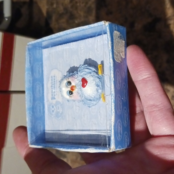 Vintage 90's Sonshine Promises "Joy To You" Mini Bird Pin - Picture 3 of 3